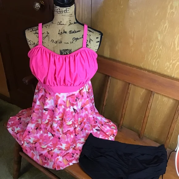 Kona Sol Pink Floral Swim Tankini Top 2X & Black Shorts Large Booty Lift - Picture 1 of 14